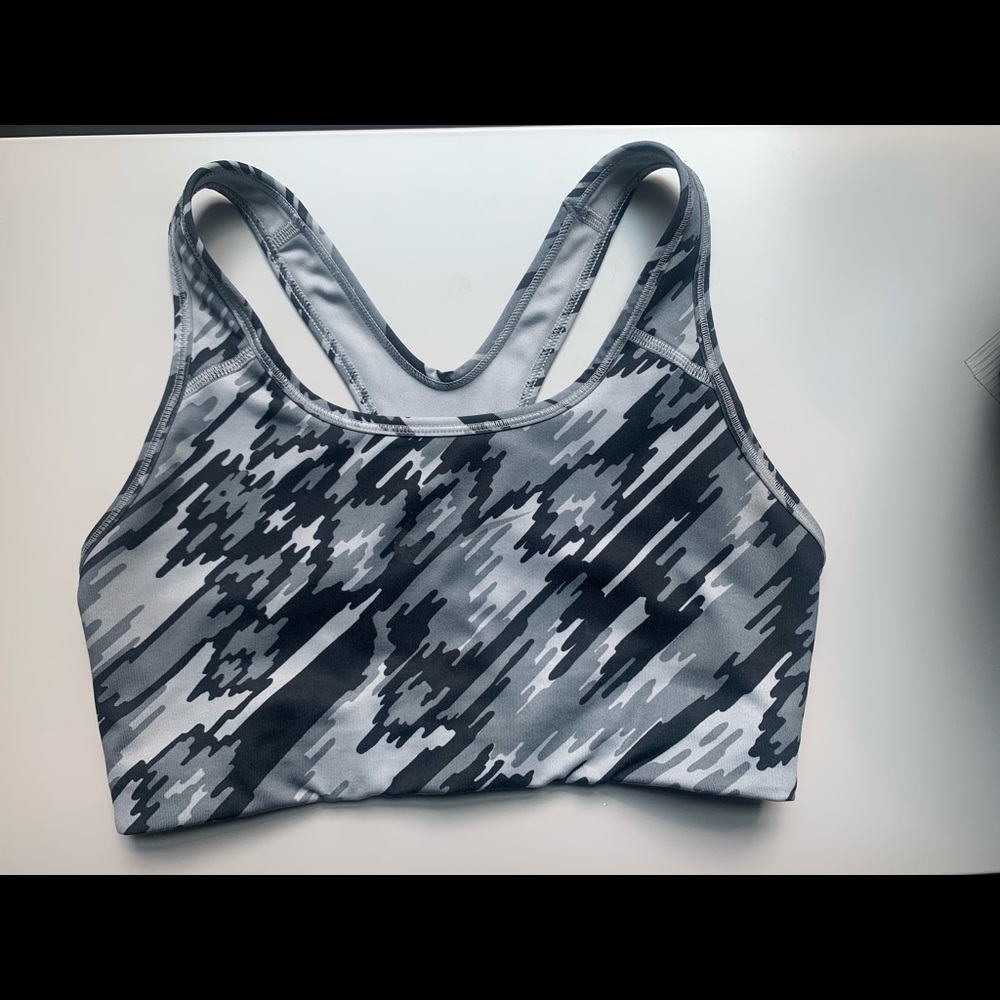 Nike Black and White Sports Bra Size Small